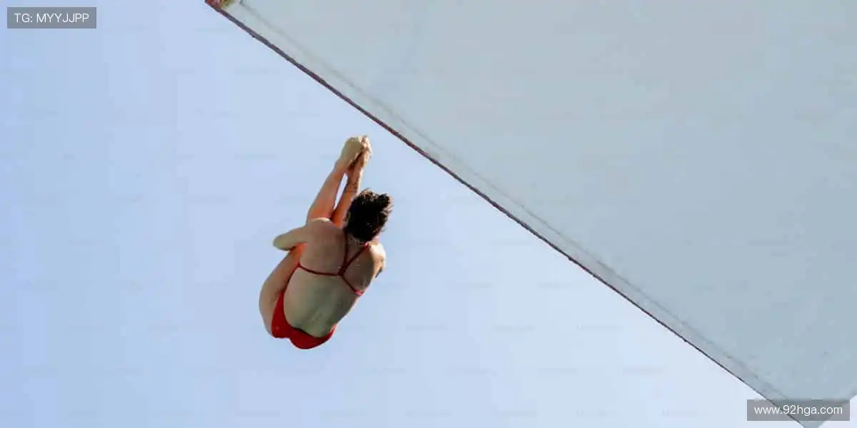 📱 随时随地，想看就看！体育直播平台，把赛场装进口袋！